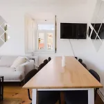 Alfama Retreat 4br With Breathtaking River Views