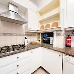 Alfama Retreat 4br With Breathtaking River Views *