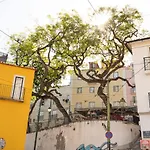 Alfama Retreat 4br With Breathtaking River Views Lejlighed