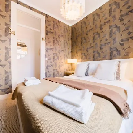 Alfama Retreat 4br With Breathtaking River Views Apartman