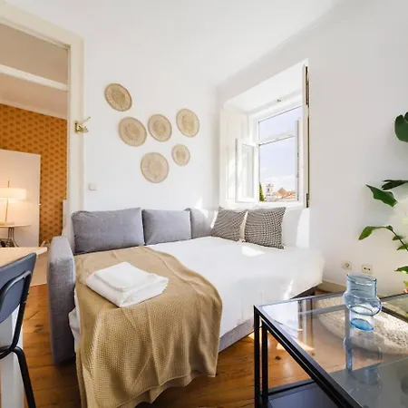 Alfama Retreat 4br With Breathtaking River Views * Lisboa