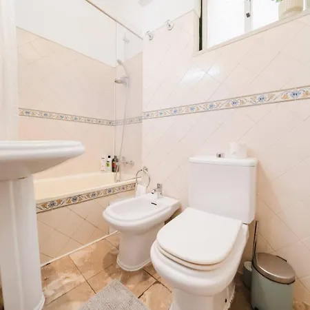 Alfama Retreat 4br With Breathtaking River Views Apartman Lisboa
