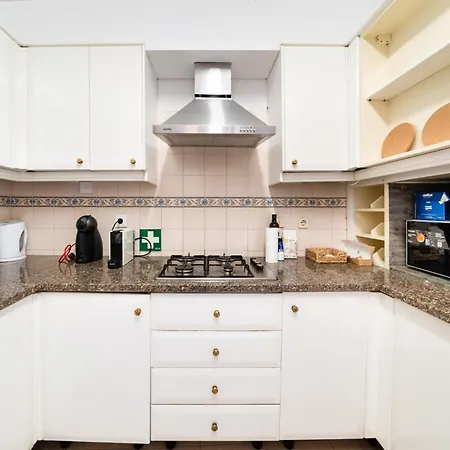 Alfama Retreat 4br With Breathtaking River Views Apartman