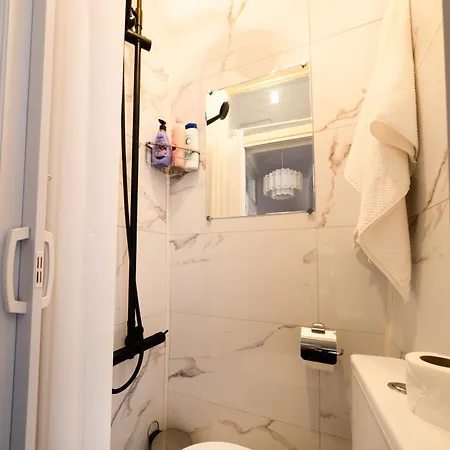 Alfama Retreat 4br With Breathtaking River Views * Lisboa