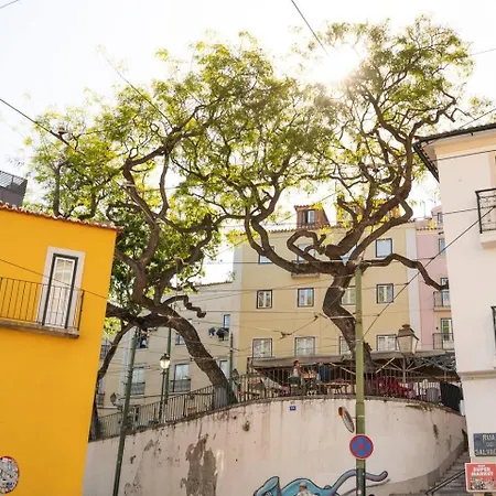 Alfama Retreat 4br With Breathtaking River Views Apartman