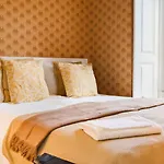 Alfama Retreat 4br With Breathtaking River Views Apartman