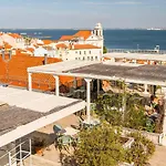 Alfama Retreat 4br With Breathtaking River Views Apartamento Lisboa