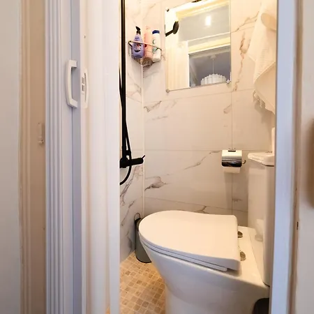 Alfama Retreat 4br With Breathtaking River Views Appartamento *