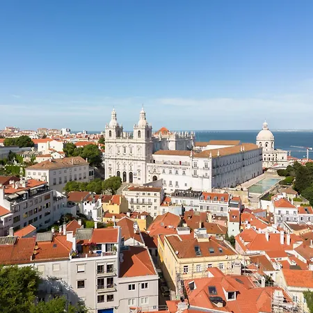 Alfama Retreat 4br With Breathtaking River Views